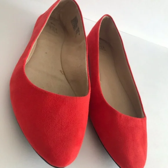 TIME & TRU Coral Ultra Suede Ballet Flats ~ Sz 9.5 - Picture 5 of 10